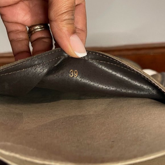 Suede tall boots - Picture 6 of 6